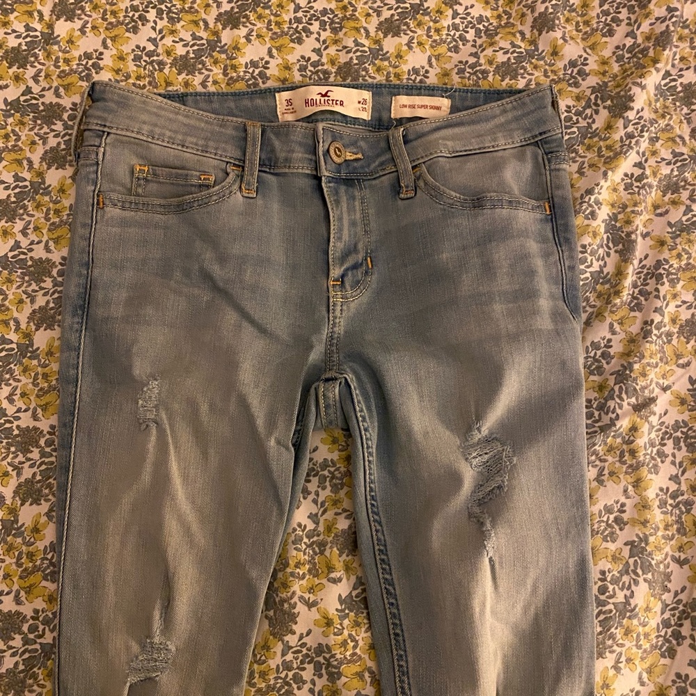 Light wash hollister jeans
